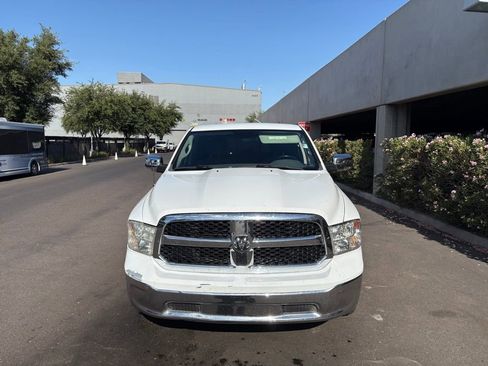 Used 2019 RAM 1500 Classic SLT w/ Luxury Group AWD/4WD image 2