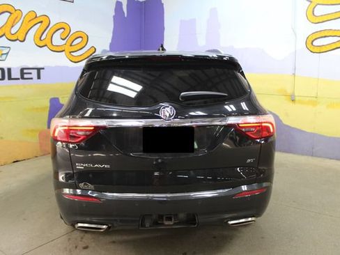Used 2023 Buick Enclave Essence w/ Sport Touring Edition AWD/4WD image 7