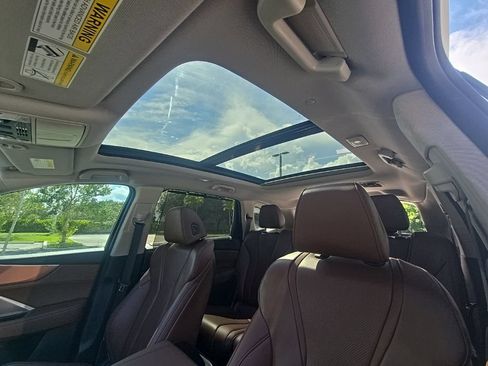 Certified 2024 Acura MDX w/ Technology Package FWD image 32