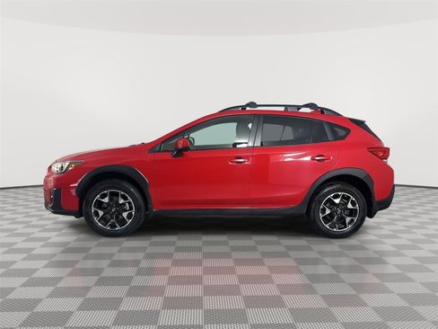 Used 2020 Subaru Crosstrek 2.0i Premium w/ Moonroof Package 2 image 4