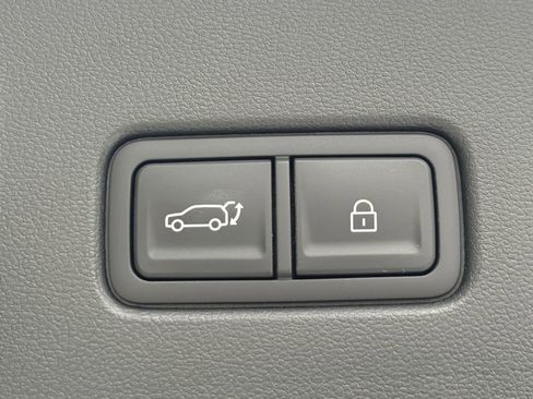 New 2026 Hyundai Palisade SEL Premium FWD image 11