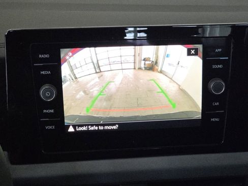 New 2026 Volkswagen Jetta SE image 8