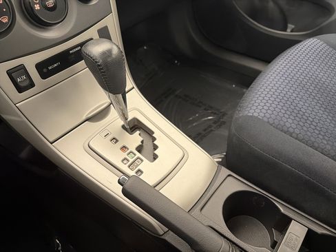 Used 2009 Toyota Corolla XRS image 25