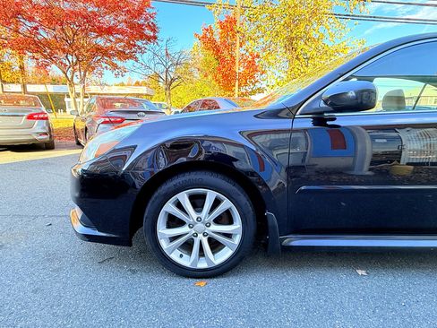 Used 2013 Subaru Legacy 2.5i Premium image 7