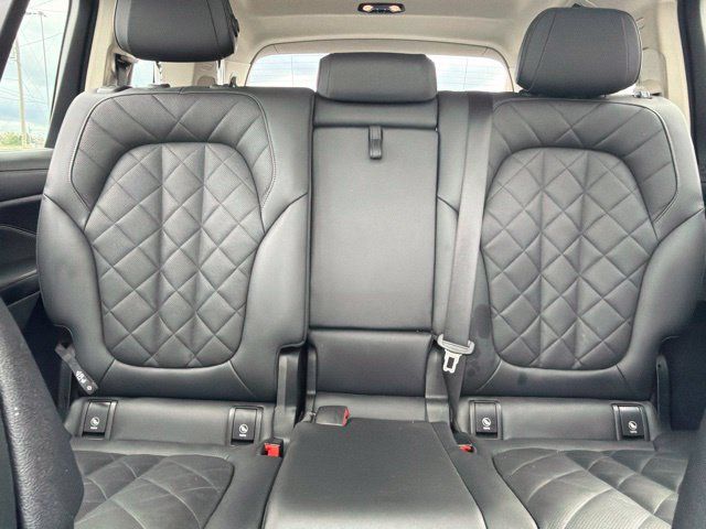 Used 2024 BMW X7 xDrive40i AWD/4WD image 23