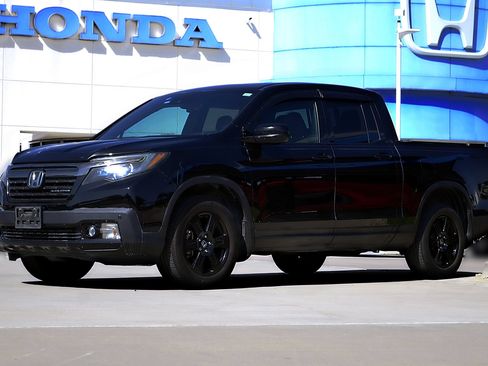 Used 2017 Honda Ridgeline Black Edition image 1