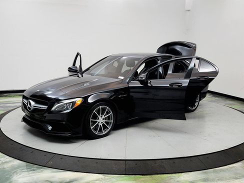 Used 2017 Mercedes-Benz C 63 AMG Sedan image 9