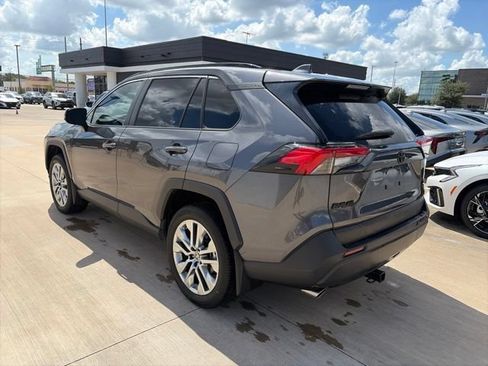 Used 2024 Toyota RAV4 XLE Premium FWD image 3