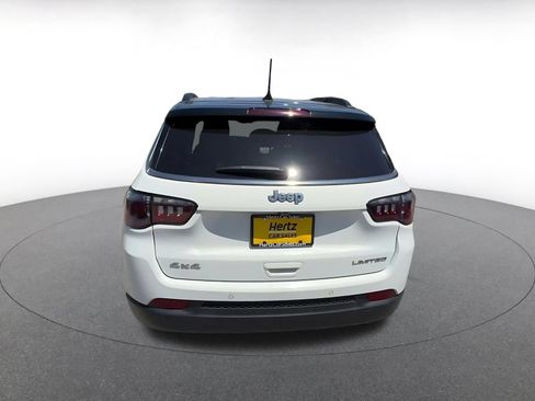 Used 2025 Jeep Compass Limited AWD/4WD image 12