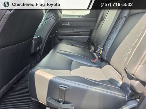 Used 2025 Toyota Tacoma Limited AWD/4WD image 26