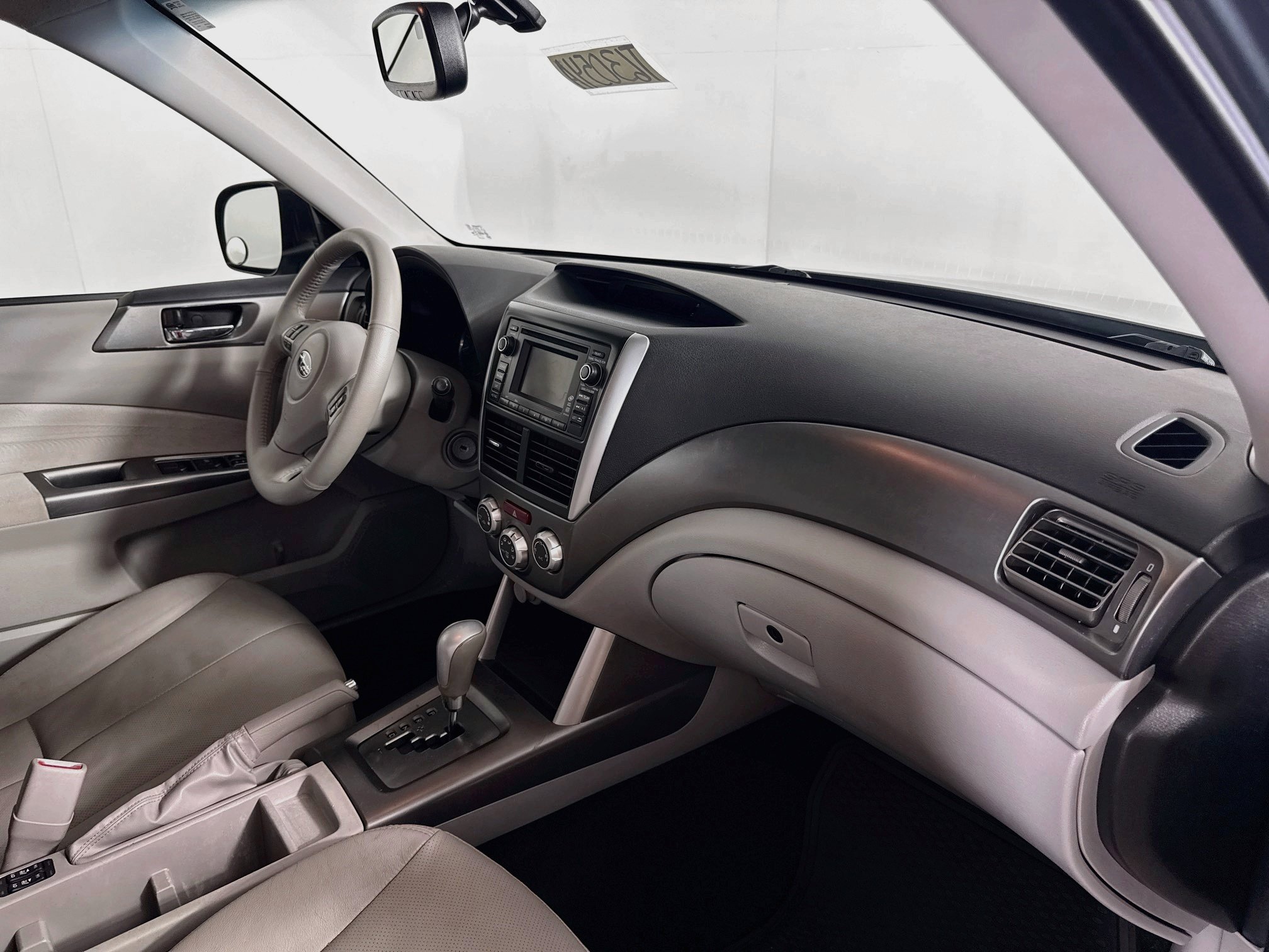 Used 2012 Subaru Forester 2.5X Limited AWD/4WD image 26