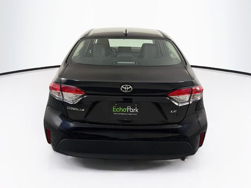 Used 2025 Toyota Corolla LE FWD image 7