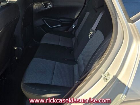 Used 2020 Kia Soul EX image 14