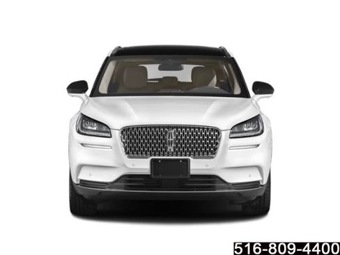 Used 2022 Lincoln Corsair AWD w/ Premium Package image 5
