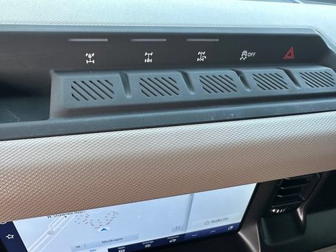 Used 2022 Ford Bronco Wildtrak AWD/4WD image 18
