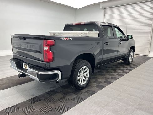 Used 2024 Chevrolet Silverado 1500 LT w/ Protection Package image 9