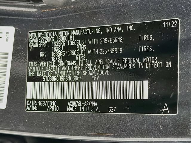 Used 2023 Toyota Highlander LE AWD/4WD image 26