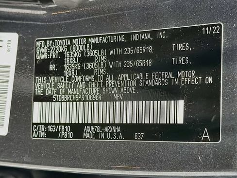 Used 2023 Toyota Highlander LE AWD/4WD image 26