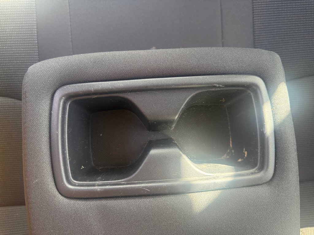 Used 2020 Toyota RAV4 LE w/ All Weather Liner Package AWD/4WD image 25
