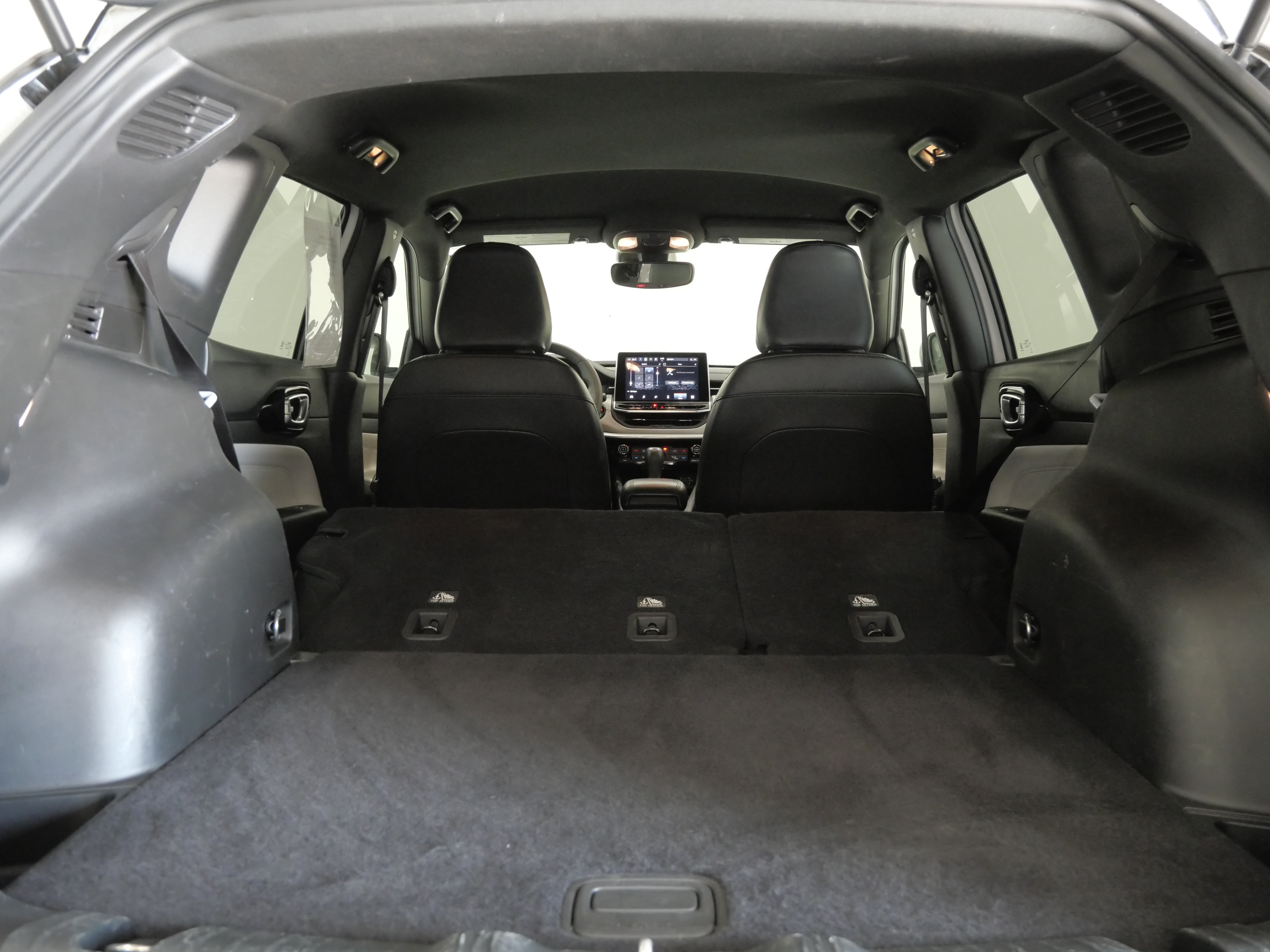 Used 2025 Jeep Compass Limited AWD/4WD image 27