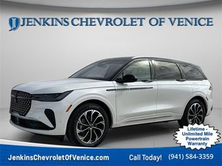 Used 2024 Lincoln Nautilus Reserve w/ Equipment Group 203A 360° Tour