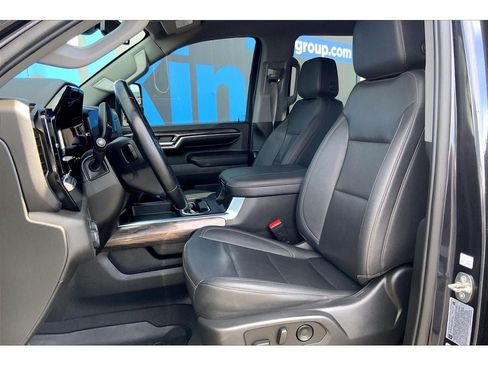 Used 2024 Chevrolet Silverado 3500 LTZ w/ LTZ Convenience Package AWD/4WD image 26