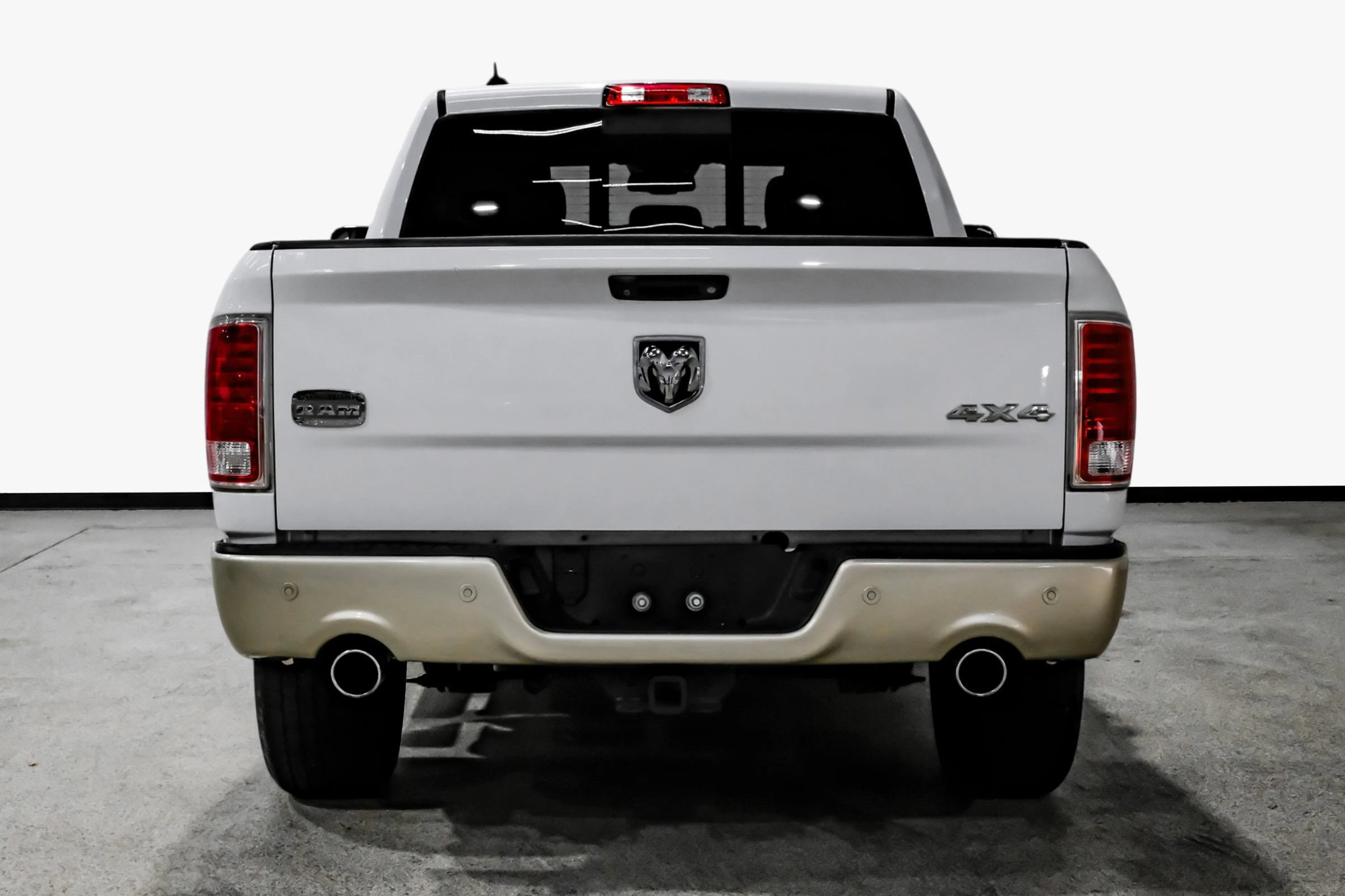 Used 2014 RAM 1500 Laramie Longhorn w/ Convenience Group AWD/4WD image 7