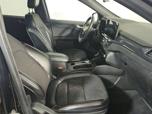 Used 2023 Ford Escape ST-Line w/ Tech Pack #1 FWD image 14