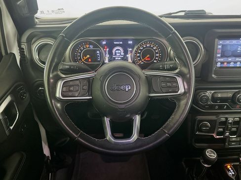 Used 2020 Jeep Gladiator Overland w/ Safety Group image 17