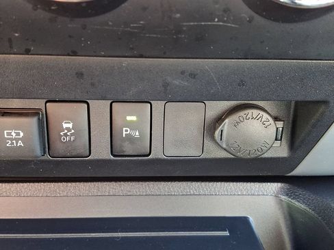 Used 2021 Toyota Tundra SR5 AWD/4WD image 26