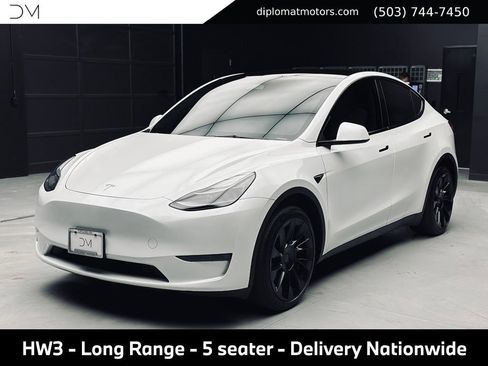 Used 2023 Tesla Model Y Long Range AWD/4WD image 1