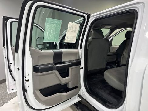 Used 2018 Ford F350 XL AWD/4WD image 22