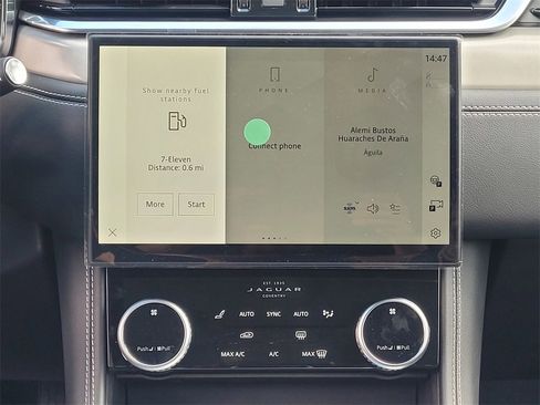 New 2026 Jaguar F-PACE R-Dynamic S image 9