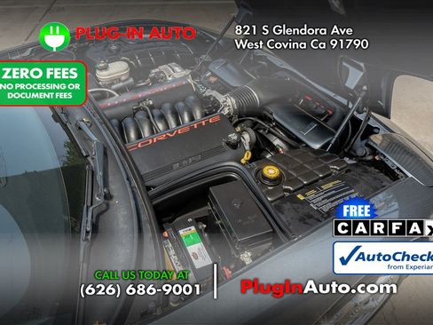 Used 2003 Chevrolet Corvette Coupe w/ Preferred Equipment Group RWD image 13