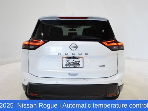 Used 2025 Nissan Rogue SV AWD/4WD image 5