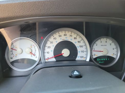 Used 2008 Dodge Durango SXT AWD/4WD image 20