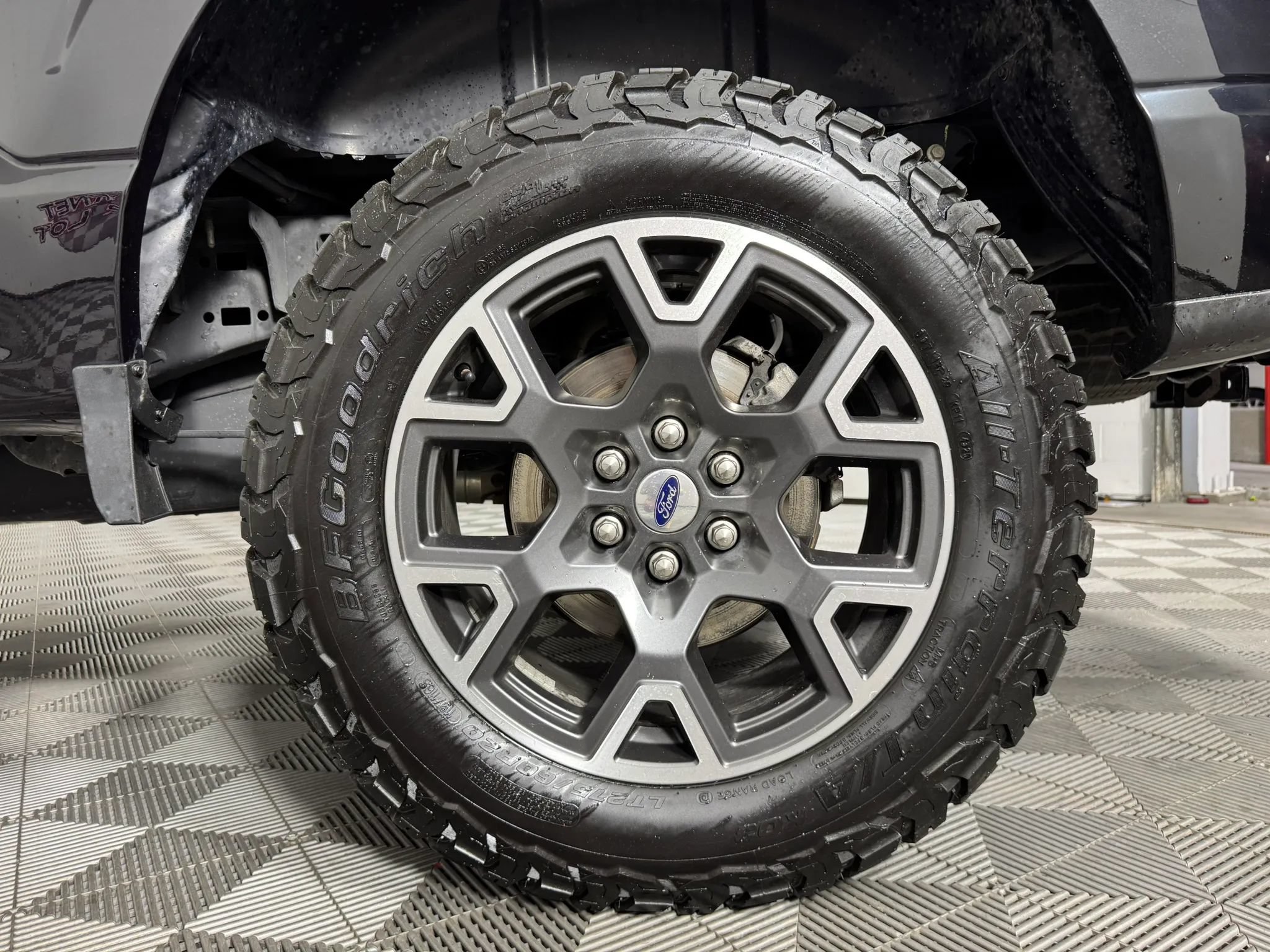 Used 2024 Ford F150 STX AWD/4WD image 40