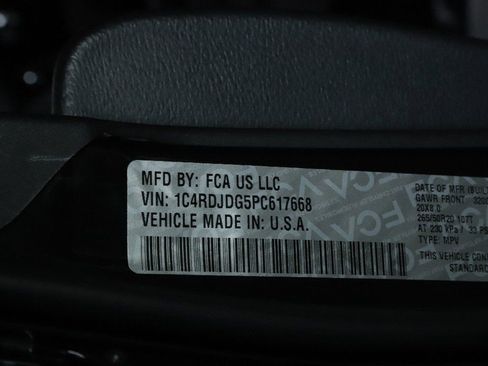 Used 2023 Dodge Durango GT image 21