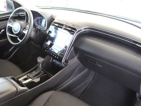 Used 2024 Hyundai Tucson SEL FWD image 16