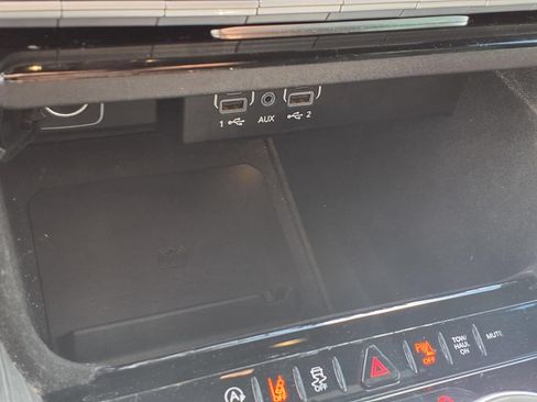 Used 2024 Jeep Wagoneer Series II AWD/4WD image 10