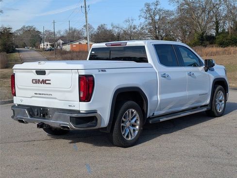 Used 2019 GMC Sierra 1500 SLT w/ SLT Premium Package AWD/4WD image 18