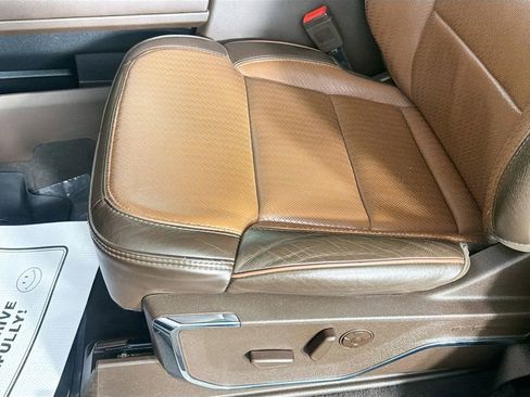 Used 2023 Ford F350 King Ranch w/ FX4 Off-Road Package image 21