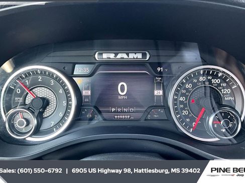 Used 2023 RAM 1500 Laramie image 14