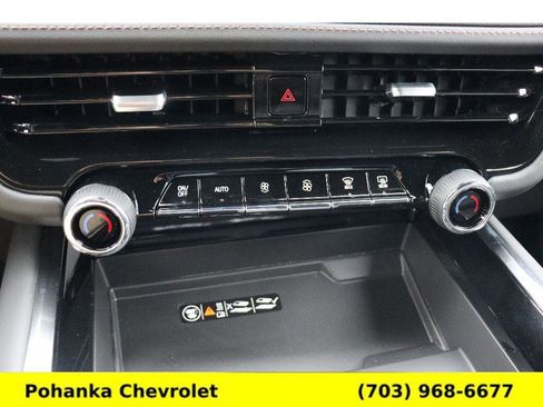 New 2026 Chevrolet Suburban High Country AWD/4WD image 16
