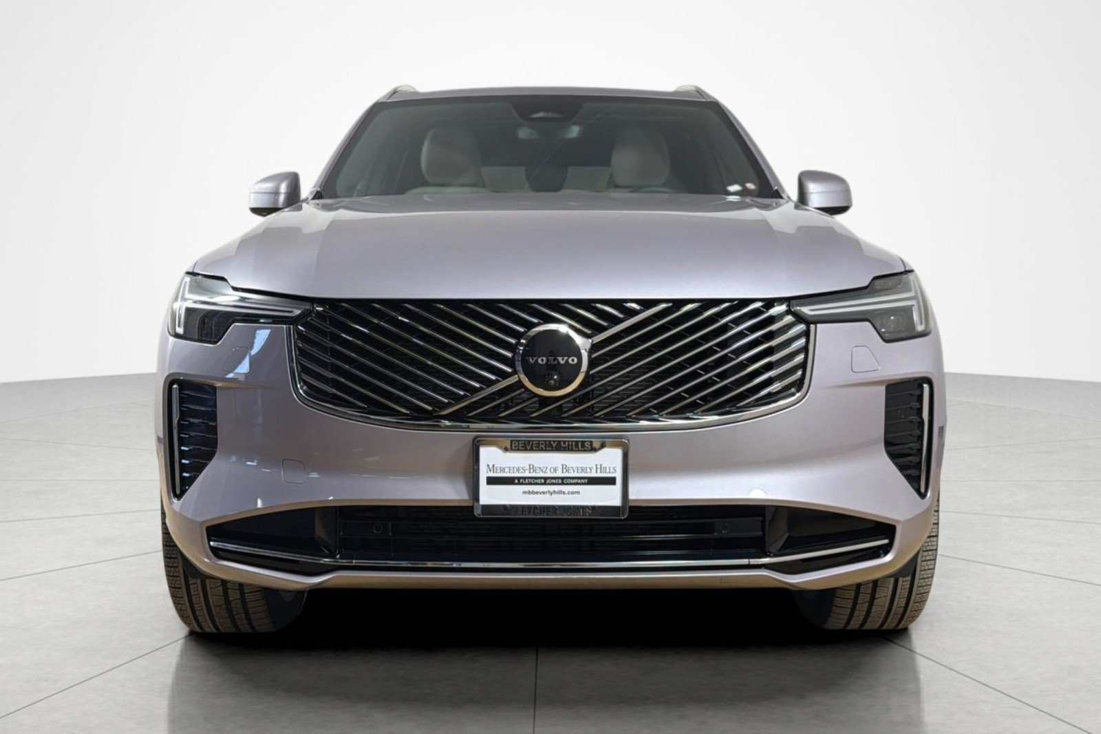 Used 2026 Volvo XC90 B6 Plus w/ Protection Package AWD/4WD image 8