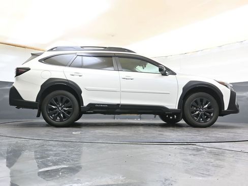 Certified 2024 Subaru Outback Onyx Edition XT image 34