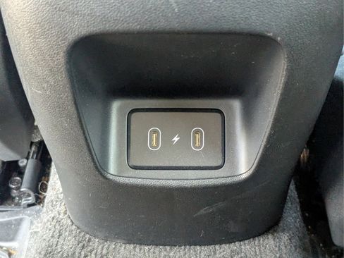 Certified 2024 Hyundai Elantra SEL FWD image 11