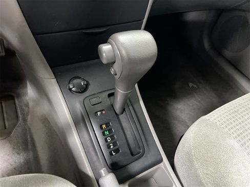 Used 2006 Toyota Corolla CE image 16