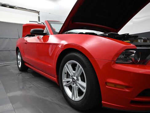Used 2014 Ford Mustang Convertible w/ Equipment Group 102A RWD image 24