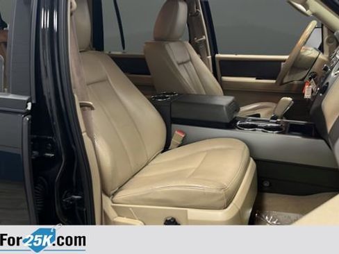 Used 2012 Ford Expedition XLT AWD/4WD image 24